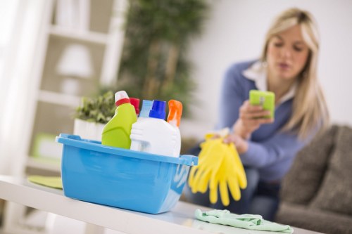 One off cleaning in Fulham for busy households and rental properties